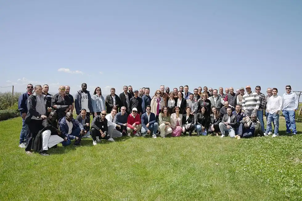 L'EQUIP D'ECO4US CELEBRA EL LLANÇAMENT DE LA NOVA MARCA